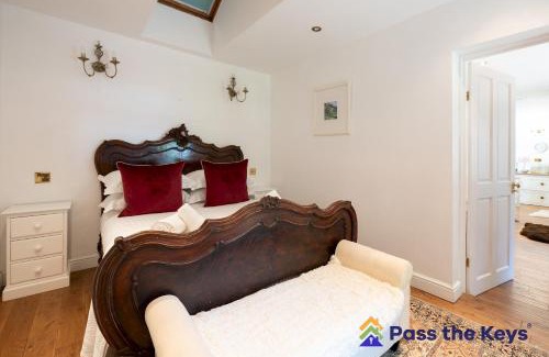 Watlington House | Charming Countryside Annexe near Oxford Perfect Getaway with Scenic Views