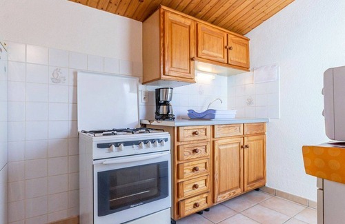Machecoul Cottage | Charming Countryside Cottage Near Beach with Bikes and Garden