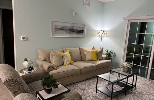 Baymeadows Condo | Charming & Cozy 3 bedroom condo 15mn to Jacksonville beaches!