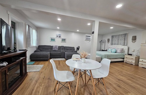 Carlisle Cottage | Charming, Cozy and Clean Cottage in Carlisle