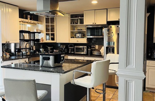 La Plata House | Charming, Cozy Chimney Suite Studio DC Area