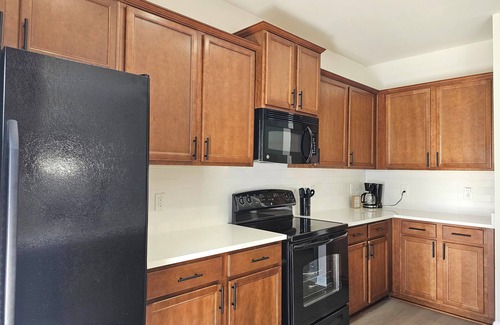 Steele Creek House | Charming & Cozy Townhome in Charlotte