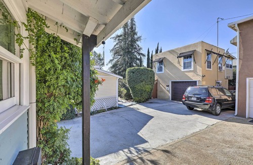 Fullerton Cottage | Charming Craftsman Bungalow With Garden & Hot Tub!