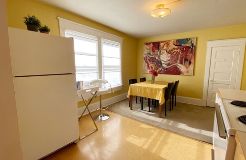 King House | Charming Craftsman house with 2nd floor apt. in the Alberta Arts district.
