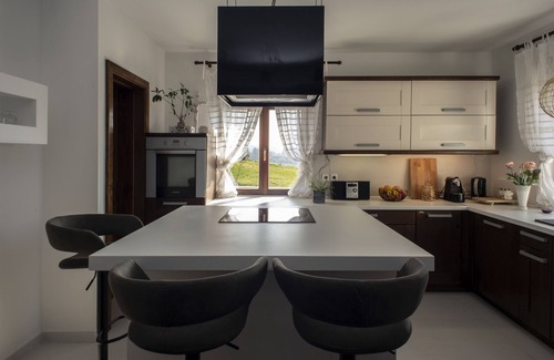 Zabok Villa | Charming Croatian villa 5 minutes to the Thermal baths & SPA resorts