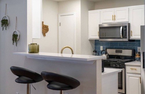 Round Rock House | Charming Cul-De-Sac 3-bedroom. Peaceful neighborhood yet close to everything.