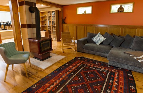 Cumberland House | Charming Cumberland Oasis