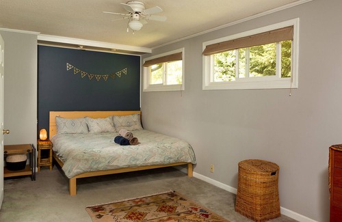 Cumberland House | Charming Cumberland Oasis
