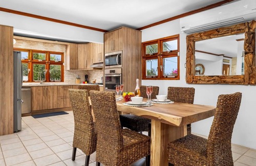 San Nicholas Noord Villa | Charming Cunucu Home ~ Pvt Pool ~ Outdoor Kitchen