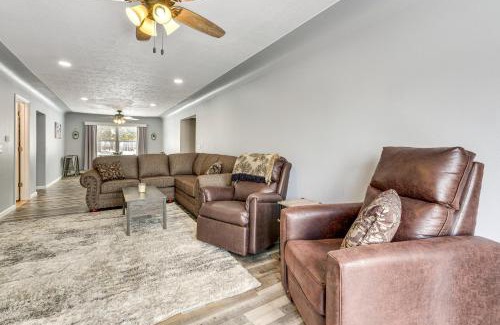 Curtis House | Charming Curtis House Large Deck with Lake View!