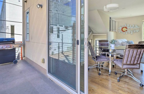 Jefferson Park House | Charming Denver Townhome < 3 Mi to Downtown!