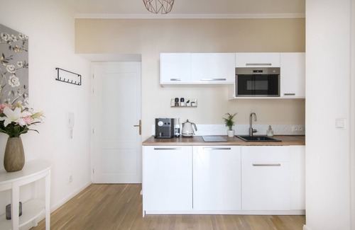 Andel Apartment | Charming Designer Apartment by the River, FREE breakfast