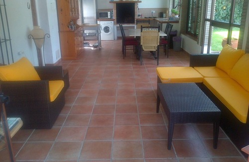 Coin Villa | Charming detached villa with private pool and lawned gardens