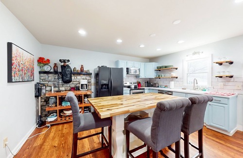 Boone Cottage | Charming dog-friendly cottage near Blowing Rock with private hot tub, deck, BBQ