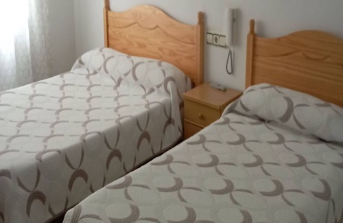 Luarca House | Charming double room with private bathroom