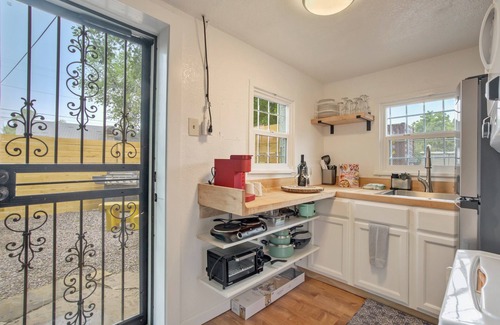 Central Colorado Springs Cottage | Charming Downtown Cottage | Pet-Friendly | Firepit