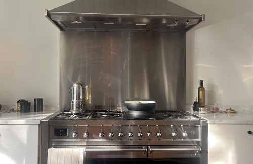 Downtown Apartment | Charming Downtown Haven