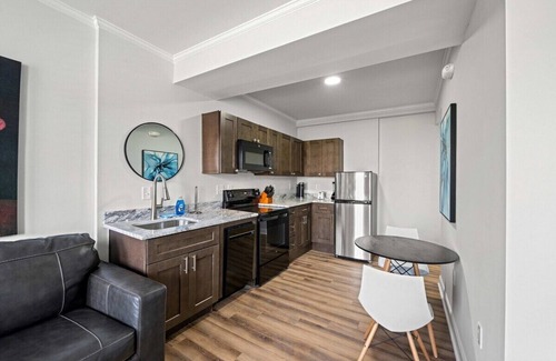 Conway Apartment | Charming Downtown Loft with City Views