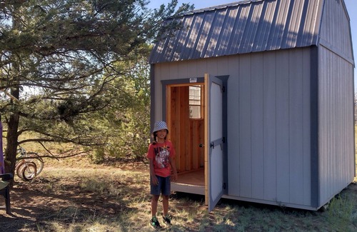 Ramah Cabin | Charming Dragonfly Casita with WiFi in Pinehill - perfect for a getaway