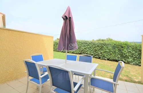Salavas House | Charming Duplex with Terrace, Pools, Pet-Friendly, Parking, 6 People