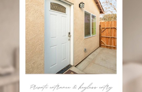 Eastside House | Charming Dwntwn Getaway w/ Arcade 20% OFF