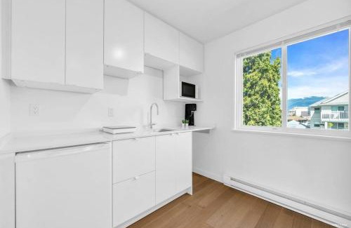 Grandview-Woodland House | Charming East Van Home Near DT and Commercial St