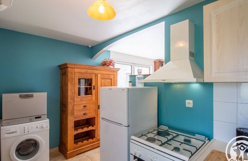 La Romagne Cottage | Charming, Eco-Friendly Cottage: Terrace, Garden, Near Puy du Fou & Zoo, Ideal for Families