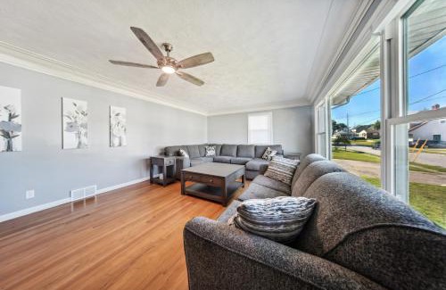 Erie House | Charming Erie Home about 2 Mi to Downtown Delights!