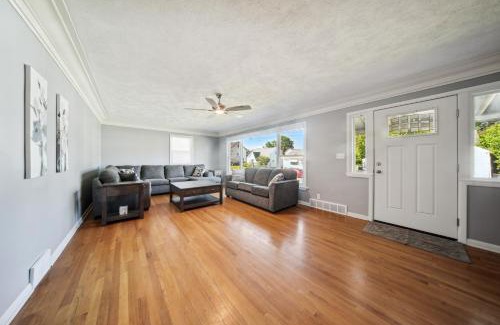 Erie House | Charming Erie Home about 2 Mi to Downtown Delights!