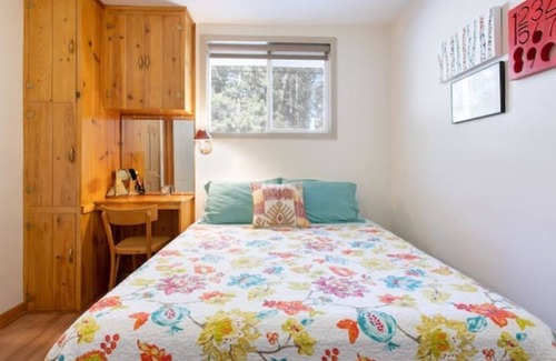 Evergreen Apartment | Charming Evergreen Getaway!! 28 day stays or longer