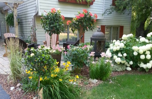 Chanhassen House | Charming Family-Friendly Chanhassen Home!