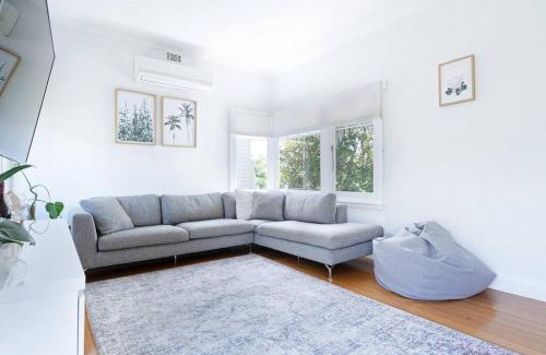 East Launceston House | Charming Family-Friendly Home