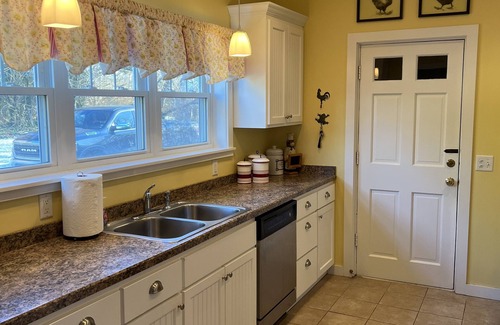 East Orleans House | Charming Family-Friendly Home On Beach Rd. Close To Nauset Beach & Village Ctr.
