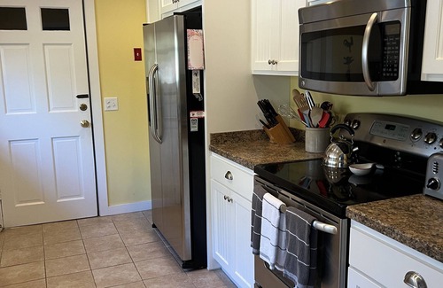 East Orleans House | Charming Family-Friendly Home On Beach Rd. Close To Nauset Beach & Village Ctr.