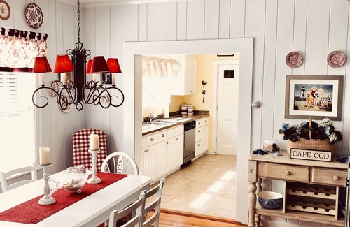 East Orleans House | Charming Family-Friendly Home On Beach Rd. Close To Nauset Beach & Village Ctr.