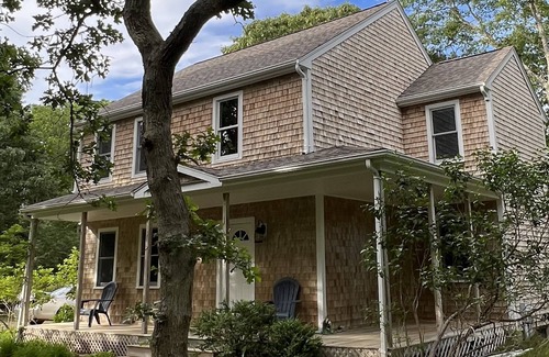 West Tisbury House | Charming Family Home in the Heart of Martha's Vineyard