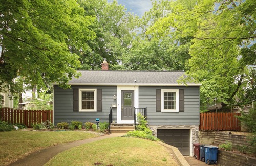 Ann Arbor House | Charming Family Home in the heart of Ann Arbor