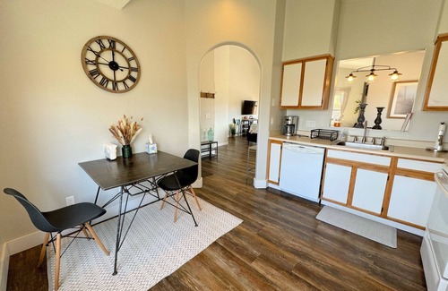 Victor House | Charming Family Retreat in Victor