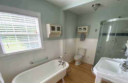 Winter Garden House | Charming farm house just 15 min away from Disney and Universal parks.