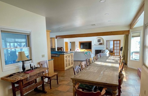 Lakewood Other | Charming Farm House Retreat!