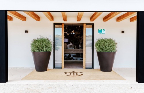 Villamanrique House | Charming farm ideal to enjoy nature and rest.