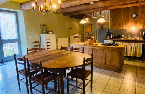 Saint-Beauzire Cottage | Charming Farmhouse Retreat in Auvergne with Terrace, Garden & Modern Amenities