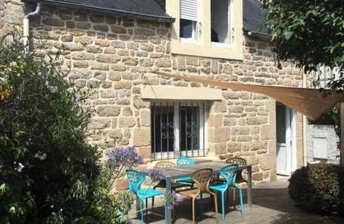 Larmor-Plage House | Charming farmhouse for rent