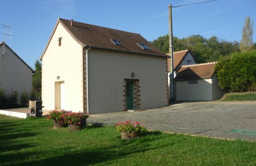 Le Bailleul Cottage | Charming Farmhouse: Nature, Quiet, South-Facing Terrace, Petanque Field