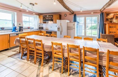 Brisy House | Charming Farmhouse in Brisy