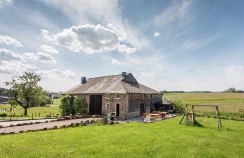 Brisy House | Charming Farmhouse in Brisy