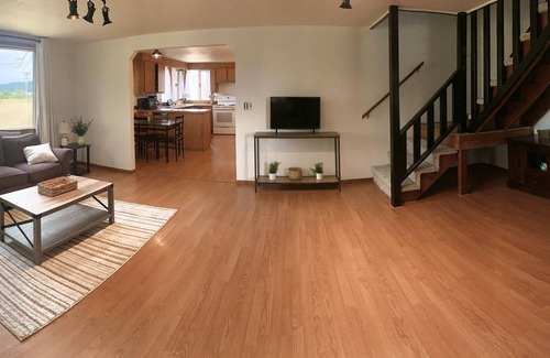 Dayton Other | Charming Farmhouse on Flathead Lake .
