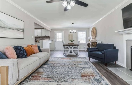 Madison House | Charming Farmhouse Retreat in Madison, AL