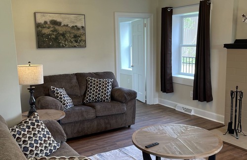 Monaca Other | Charming Farmhouse