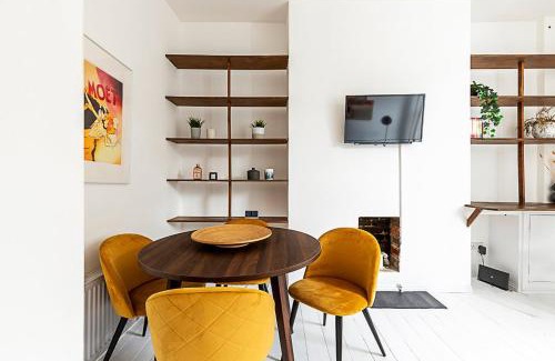 Tufnell Park Apartment | Charming First Floor Flat in Tufnell Park